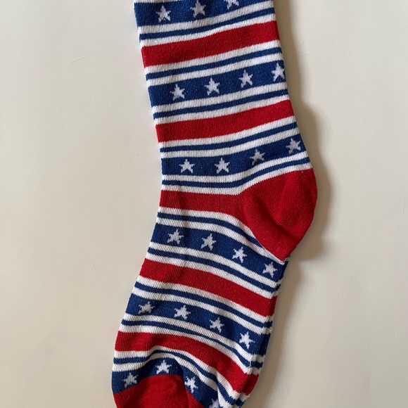 🆕 USA 🇺🇸 Themed Socks - 2 Pair Sz: 6-8 - Picture 2 of 5